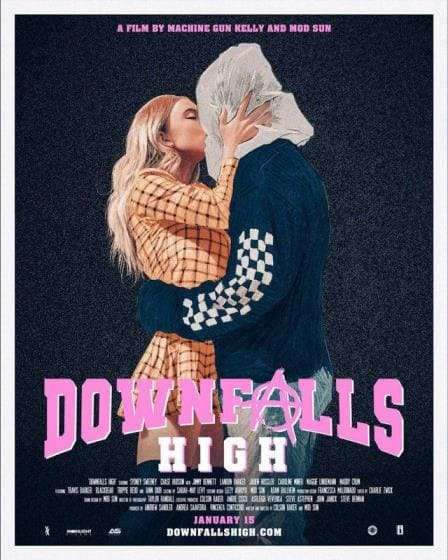 Downfalls High (2021) VOSE